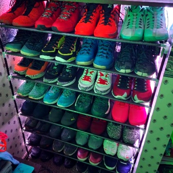 Meet your Posher, Kelly - Picture 1 of 2